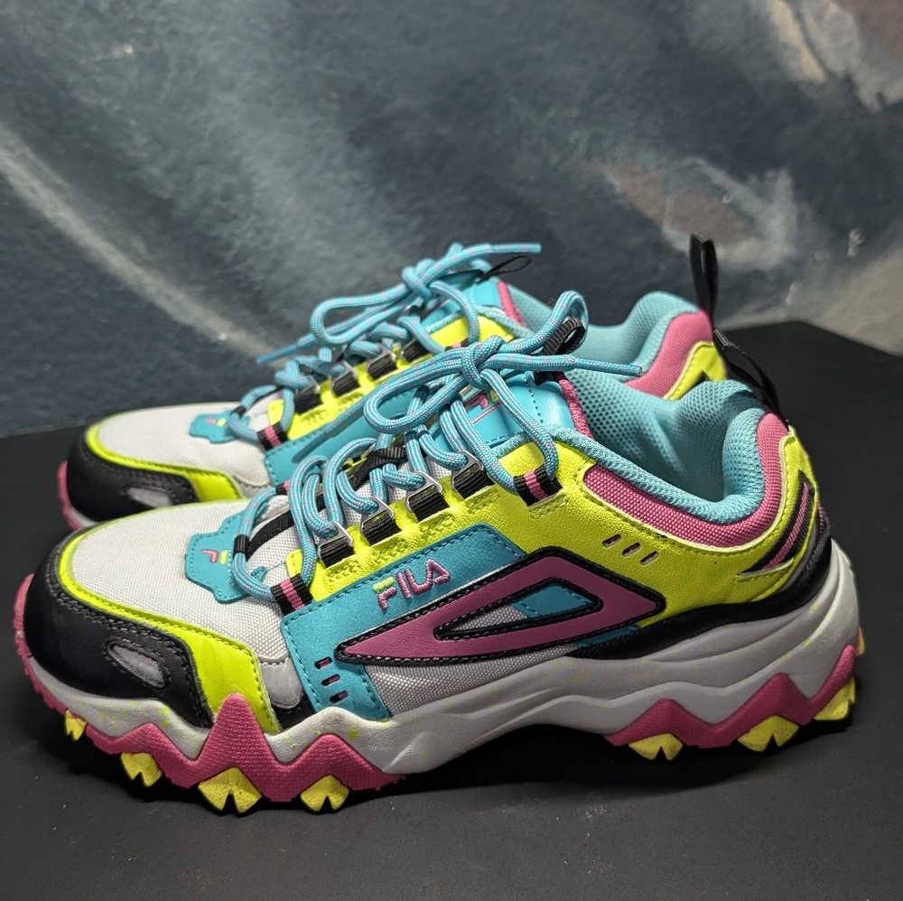 Fila Women's Oakmont Tr Sneaker